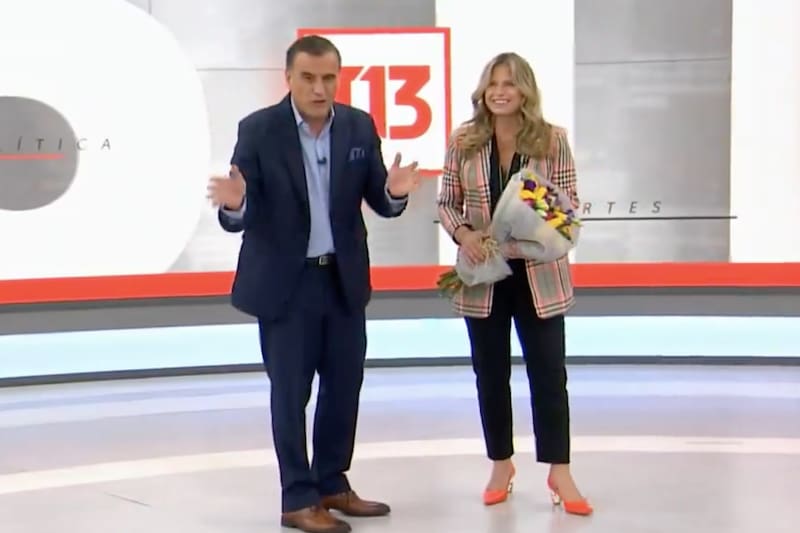 La periodista se despidió de Canal 13 temporalmente.