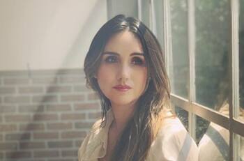 Dulce María abre las puertas de su casa y comparte sus rincones favoritos