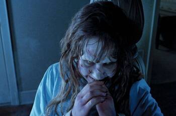 Revelan terrorífico tráiler de “El Exorcista: Creyente”, la secuela de la película de 1973