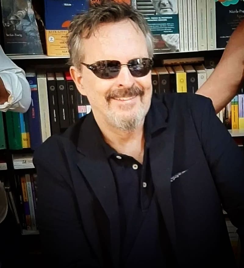 Miguel Bosé vende su casa por millonaria cifra - Créditos: Instagram