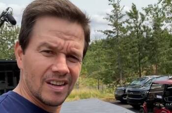 Brutal accidente detuvo las grabaciones de nueva película de Mark Wahlberg para Netflix