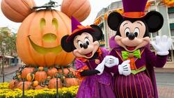 Halloween se apodera de los parques de diversiones de Disney