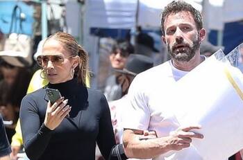 Jennifer Lopez y Ben Affleck son captados en romántica cena en París