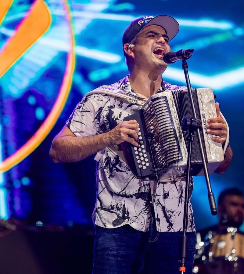 Jhonathan Chávez representará a Panamá en la competencia internacional del Festival de Viña 2024.