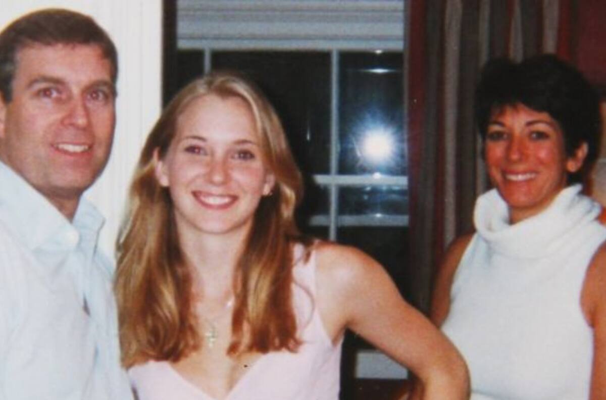 Ghislaine Maxwell, la mujer acusada con el príncipe Andrés, tenía acceso a todo el Palacio
