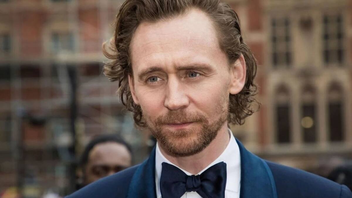 Tom Hiddleston estrena romance y así la presentó de manera oficial