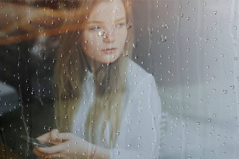 Conoce a los signos zodiacales más nostálgicos con la lluvia.