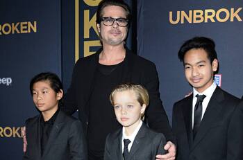 Brad Pitt sin sus hijos, revelan pasará celebridades decembrinas con su nuevo amor