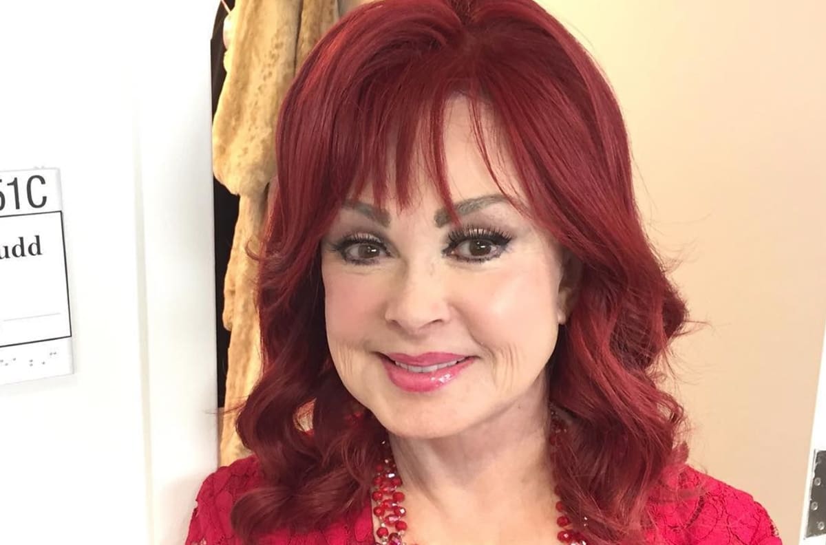 Publican fotos de la nota de suicidio de Naomi Judd; atacó a una de sus hijas