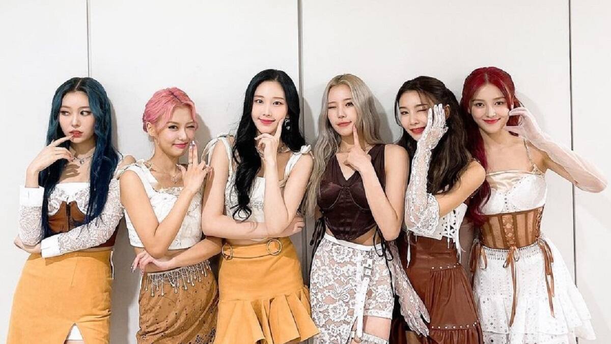 Momoland revoluciona México con su visita en los días previos a su debut en televisión