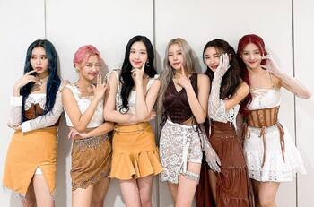 Momoland revoluciona México con su visita en los días previos a su debut en televisión