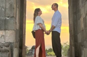 Andrea Legarreta presume su visita a los imponentes templos hindúes