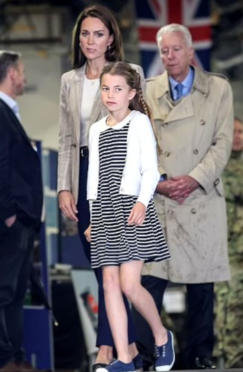 La hija de Kate Middleton y el príncipe William derrocha estilo en la Royal International Air Tattoo.