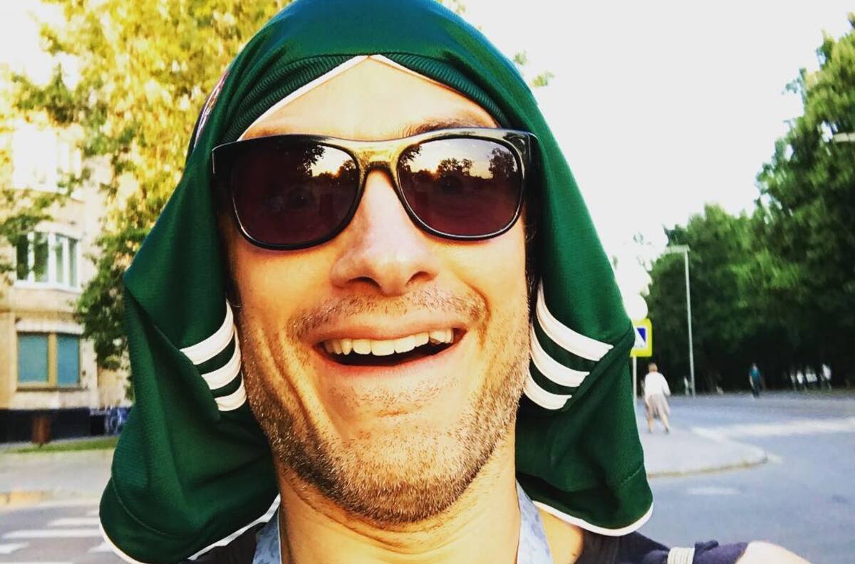Gael García gana demanda millonaria contra marca de whisky que usó su imagen sin su consentimiento