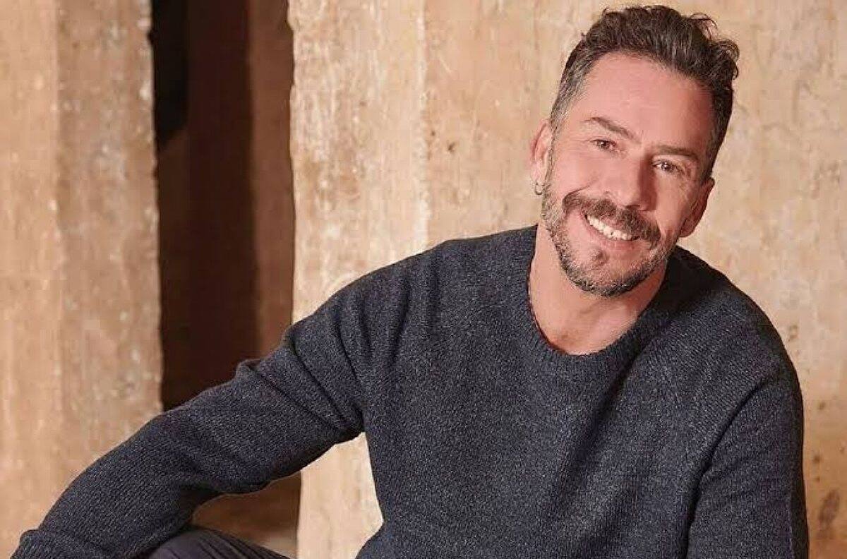 Nacho Palau, ex de Miguel Bosé, es captado con su nuevo novio