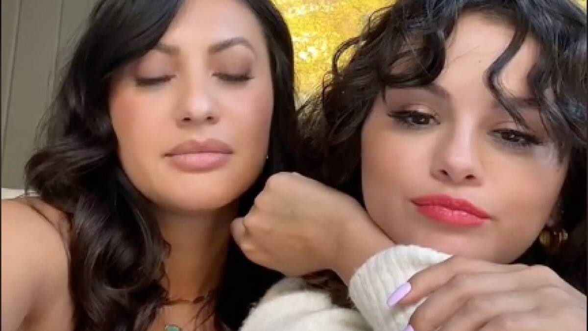 Selena Gomez y Francia Raísa, quien le donó riñón, tumban rumores de enemistad con video en TikTok