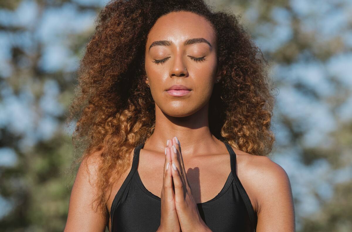 ¿Energías bajas? Descubre 6 rituales que puedes hacer el domingo para renovar tus energías