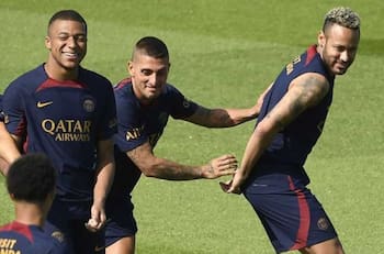 Luis Enrique golpeó la mesa en el PSG y se refirió a los casos de Mbappé, Neymar y Verratti