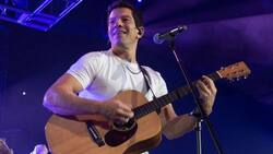 Yahir está de luto por la pérdida de un ser querido