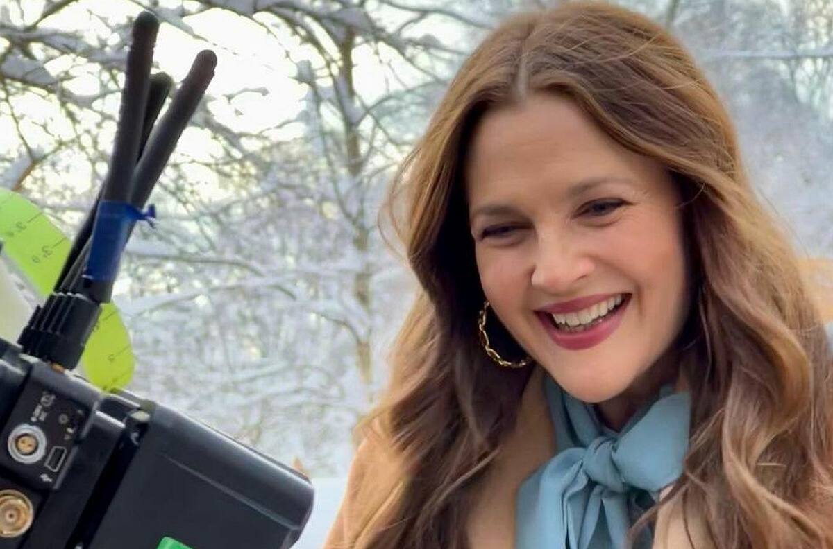 Drew Barrymore se conmueve al ver fotos de su famosa abuela: "La Diosa del Cine Mudo"