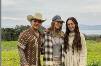 Belinda comparte su experiencia dirigiendo el video de Christian Nodal y La Banda MS