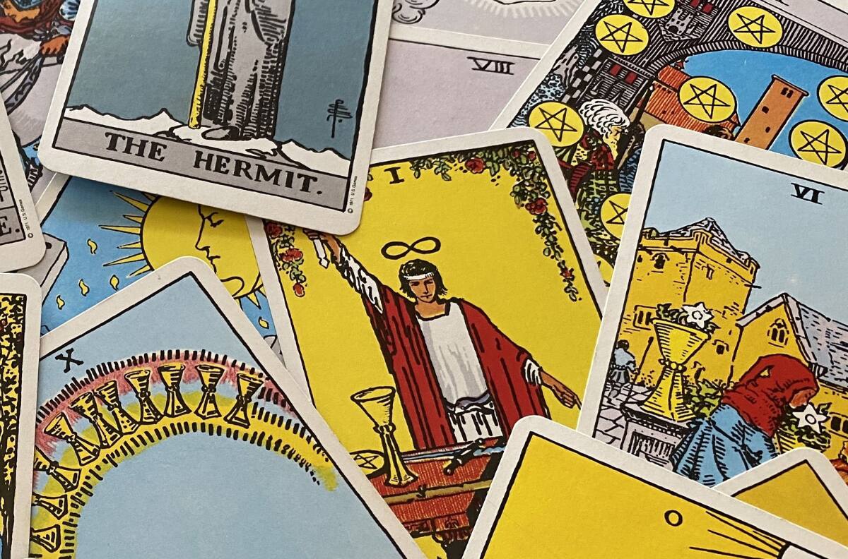 Tarot del día: Conoce las predicciones del Tarot para este lunes 17 de abril