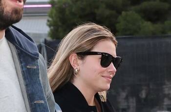 Captan a Clara Chía bien acompañada en España mientras Piqué es visto en México