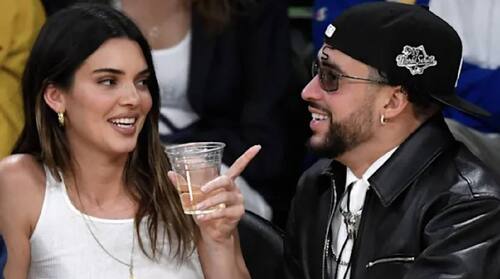 La pareja fue captada en concierto de Drake