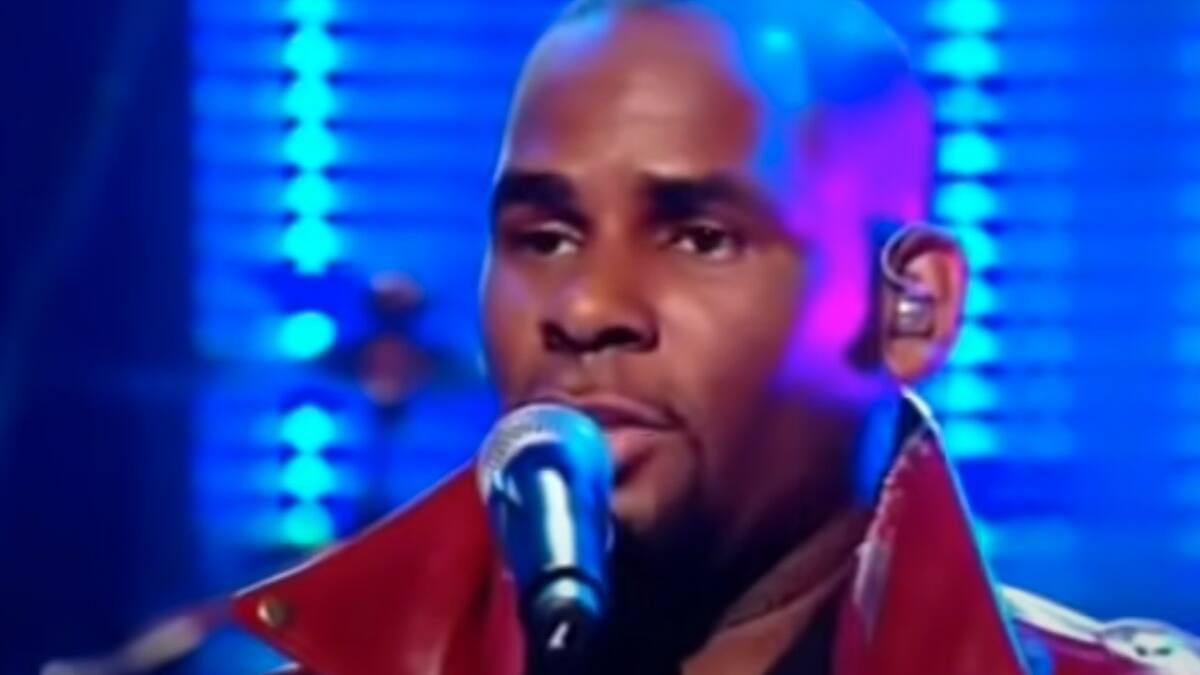 R. Kelly es sentenciado a 30 años de prisión por tráfico sexual