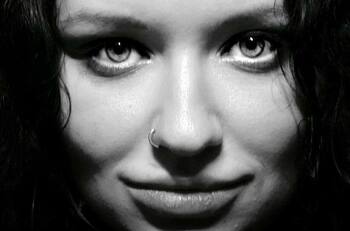 El colectivo ruso Pussy Riot recibe el premio Alan Turing por su defensa de los derechos LGTBIQ+