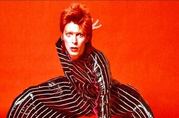 Manuscrito de David Bowie de “Starman” fue subastado por 227 mil dólares