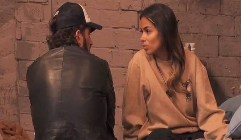 la peruana está cansada de los celos e inmadures del chileno