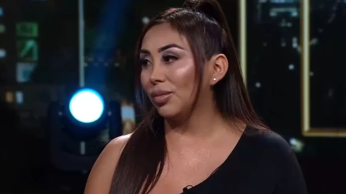 VIDEO | “¿Eres tú Carmen Gloria Arroyo?”: Naya Fácil sorprende con radical cambio de look y desata ola de reacciones