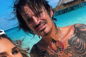 La foto de Tommy Lee que abrió debate sobre la censura de Instagram