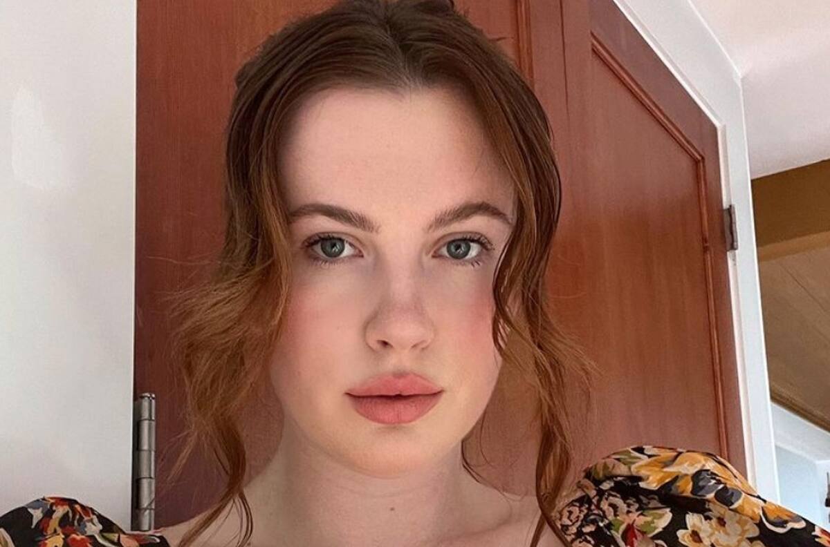 Ireland Baldwin comparte atrevida foto para presumir su embarazo