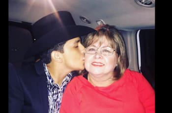 "Finas vividoras": Abuelita de Christian Nodal arremete contra Belinda y su mamá