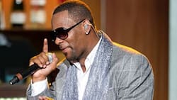 R. Kelly: YouTube lo castiga y elimina sus canales tras ser condenado por tráfico sexual