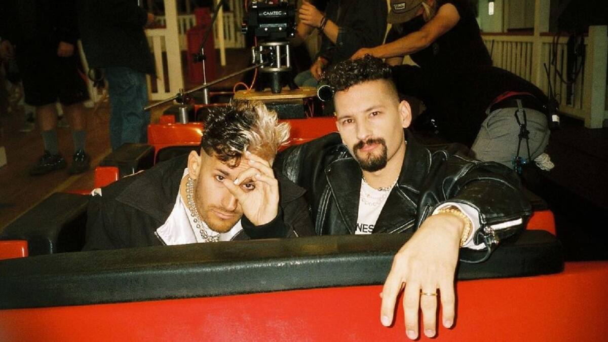 Ricky Montaner cuenta cómo han sido los primeros días de Mau Montaner como padre y la fecha de regreso del grupo