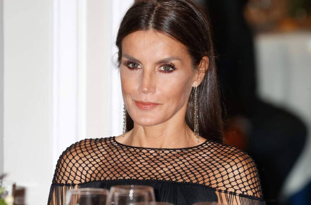 La reina Letizia luce la impresionante joya que le obsequió el emir de Qatar