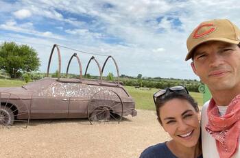 Ashton Kutcher revela que estaba "ebrio" la primera vez que le dijo "te amo" a Mila Kunis