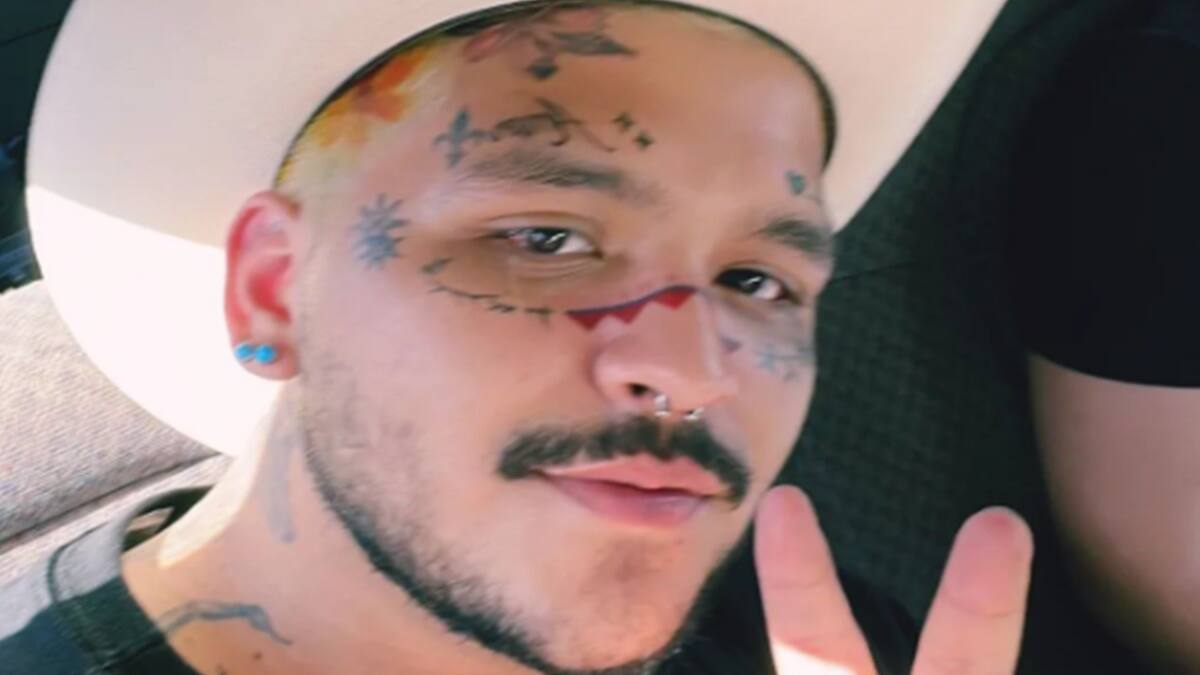 Delatan a Christian Nodal, intenta besar a una fan en la boca y está lo rechazó
