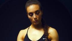 Zara Phythian, actriz de “Doctor Strange” acusada de abuso a niña, dice que no es pedófila