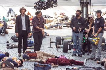 El mexicano Alejandro González Iñárritu podría enfrentar demandas por violar protocolos covid