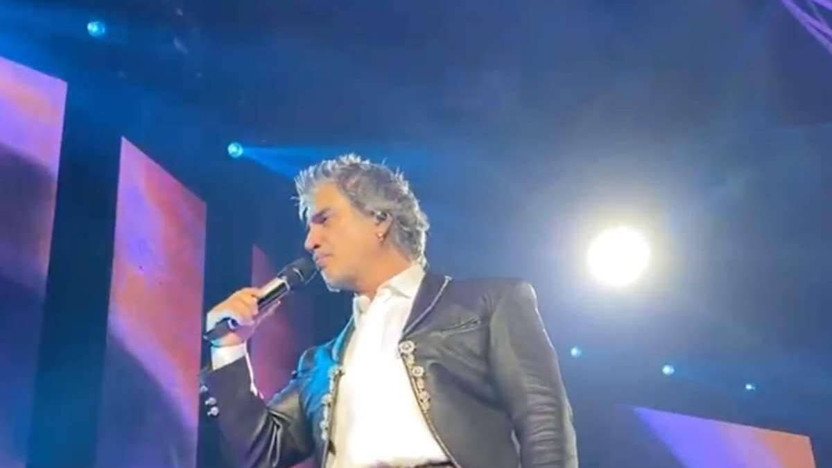 Alejandro Fernández ofrece emotivo concierto en Las Vegas en la noche del Grito