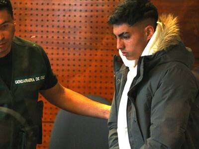 Detalles de la formalización de Jordhy Thompson, jugador de Colo Colo acusado de femicidio frustrado