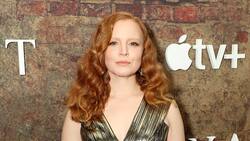 Lauren Ambrose adelanta que el final de la serie "Servant" va a ser "impactante y salvaje"
