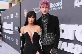 Machine Gun Kelly dice que mañana va a festejar a Megan Fox por su cumpleaños