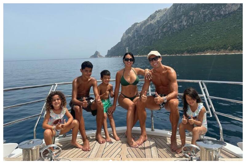 Georgina Rodríguez junto a Cristiano Ronaldo y cuatro de sus cinco hijos: Cristiano jr, Eva, Mateo y Alana Martina Solo falta Esmeralda.