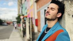 Pipe Bueno de “Te la dedico” se resbaló en pleno concierto, así fue su reacción