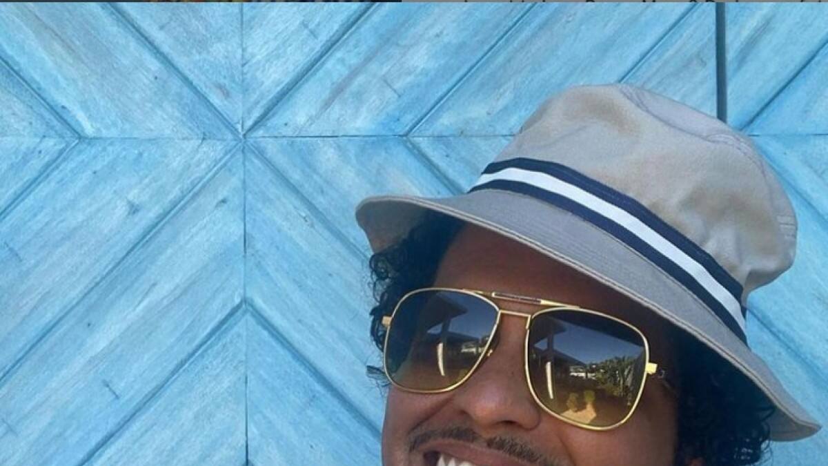 Bruno Mars toca en boda multimillonaria en Cape Cod